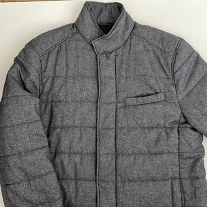 Banana Republic Men’s Gray Padded Jacket Large
